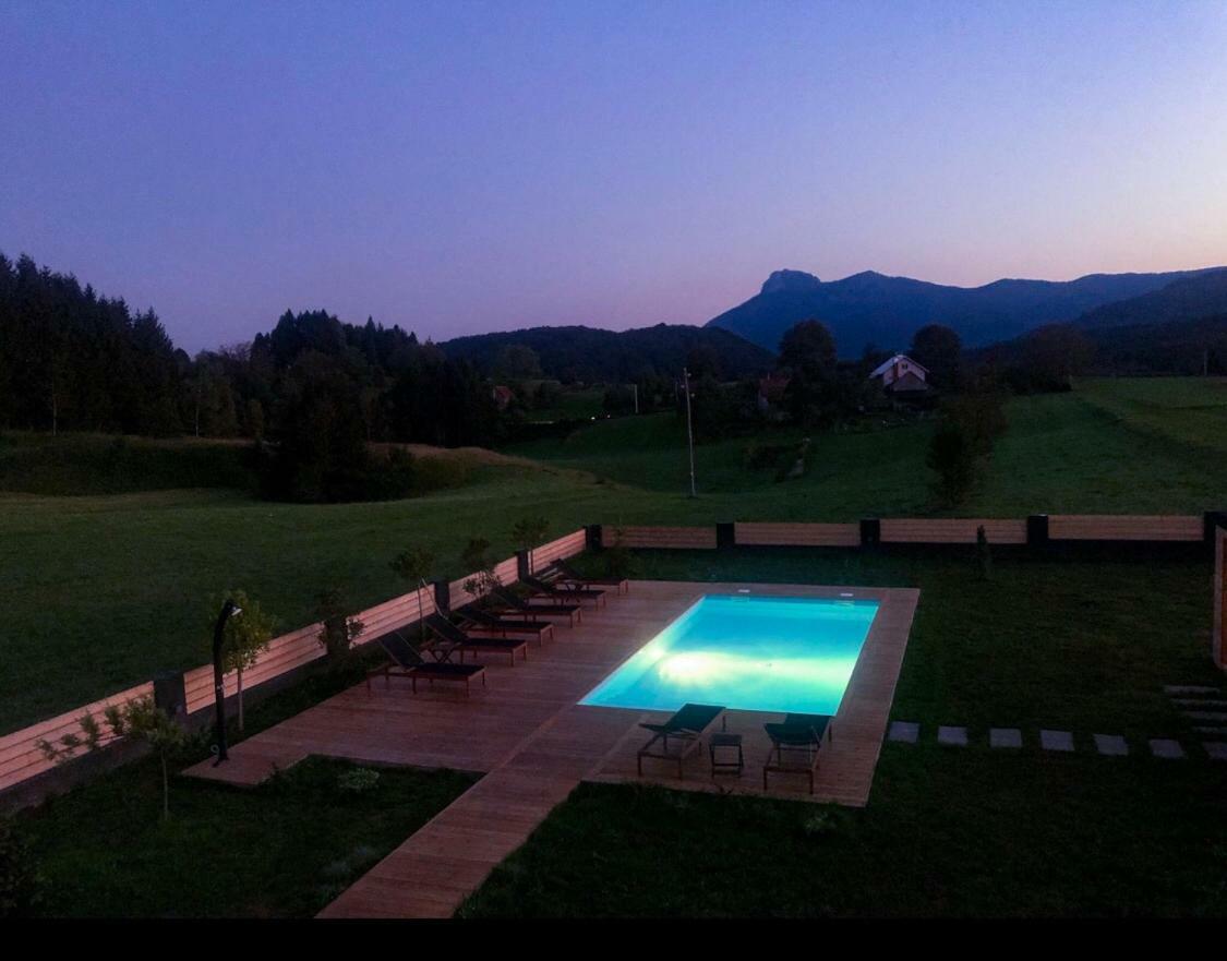 Zoe Luxury House Villa Gomirje Exterior photo